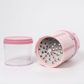 EasyGrater mit Auffangbehälter in rosa und Blick auf Reibeeinsatz