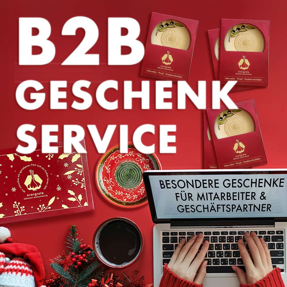 Angebot zum Geschenkservice für Geschäftskunden vor weihnachtlichem Hintergrund mit Tellerreiben und Dipschalen